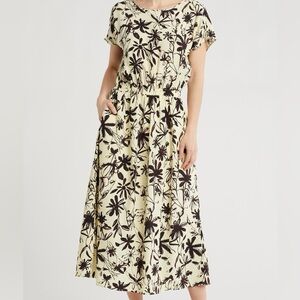 MELLODAY PALE YELLOW AND BLACK FLOWER PRINT MIDI DRESS